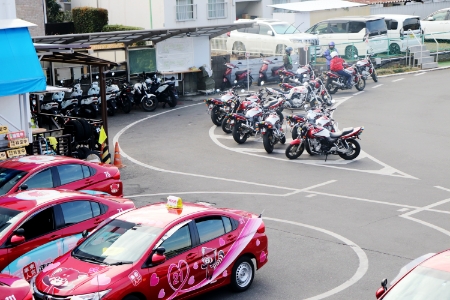 株式会社武蔵境自動車教習所 外風景